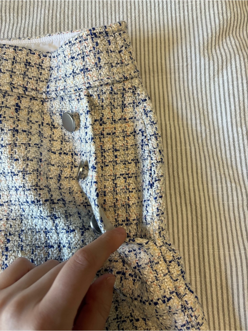 NWT J. Crew Factory Tweed Mini Skirt - Picture 4 of 7